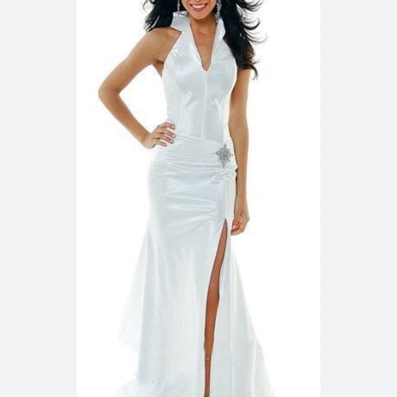 NEW Halter Collared White Dress with Slit Bridal or Prom - Picture 1 of 7